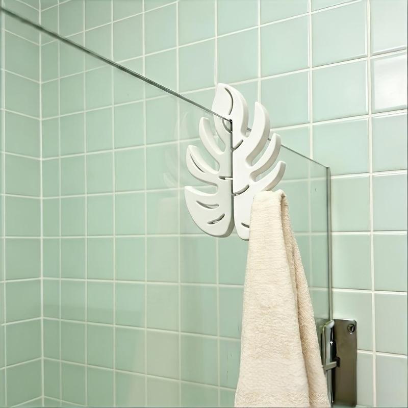 Green Monstera Leaf Over Showe - огляд і ціна Jet Home Bathroom